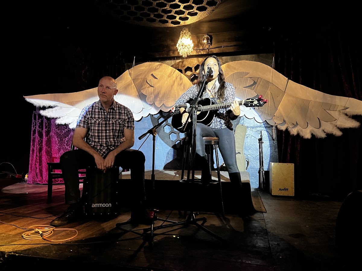 Live music duo on stage